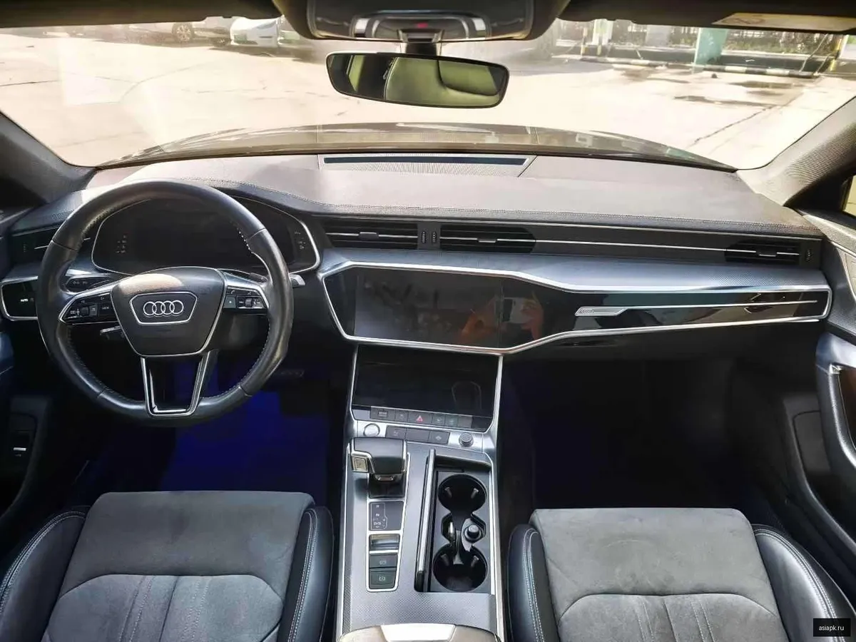 Audi A6 4