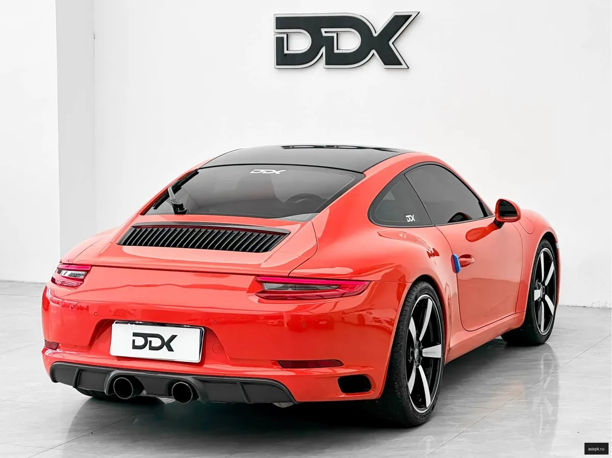 Porsche 911 5