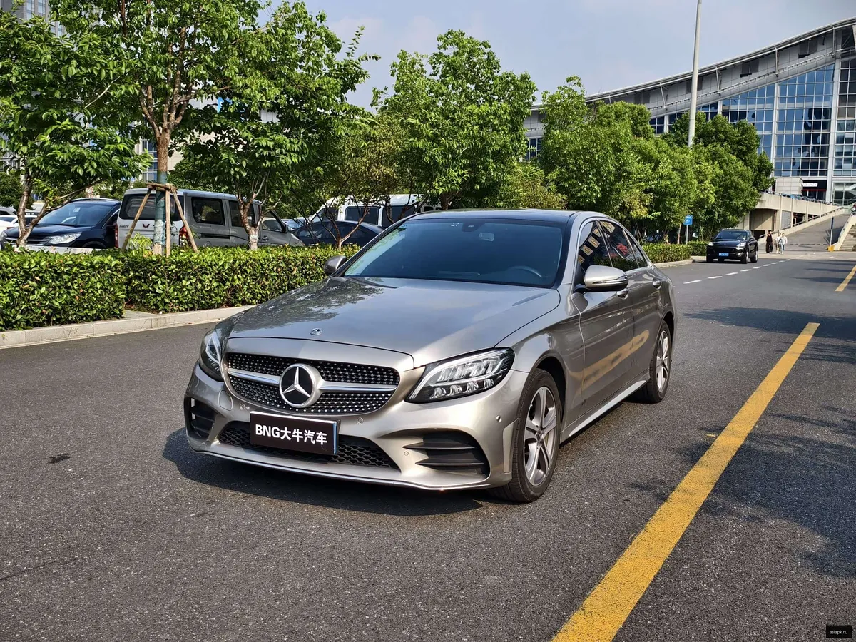 Mercedes-Benz C-Class