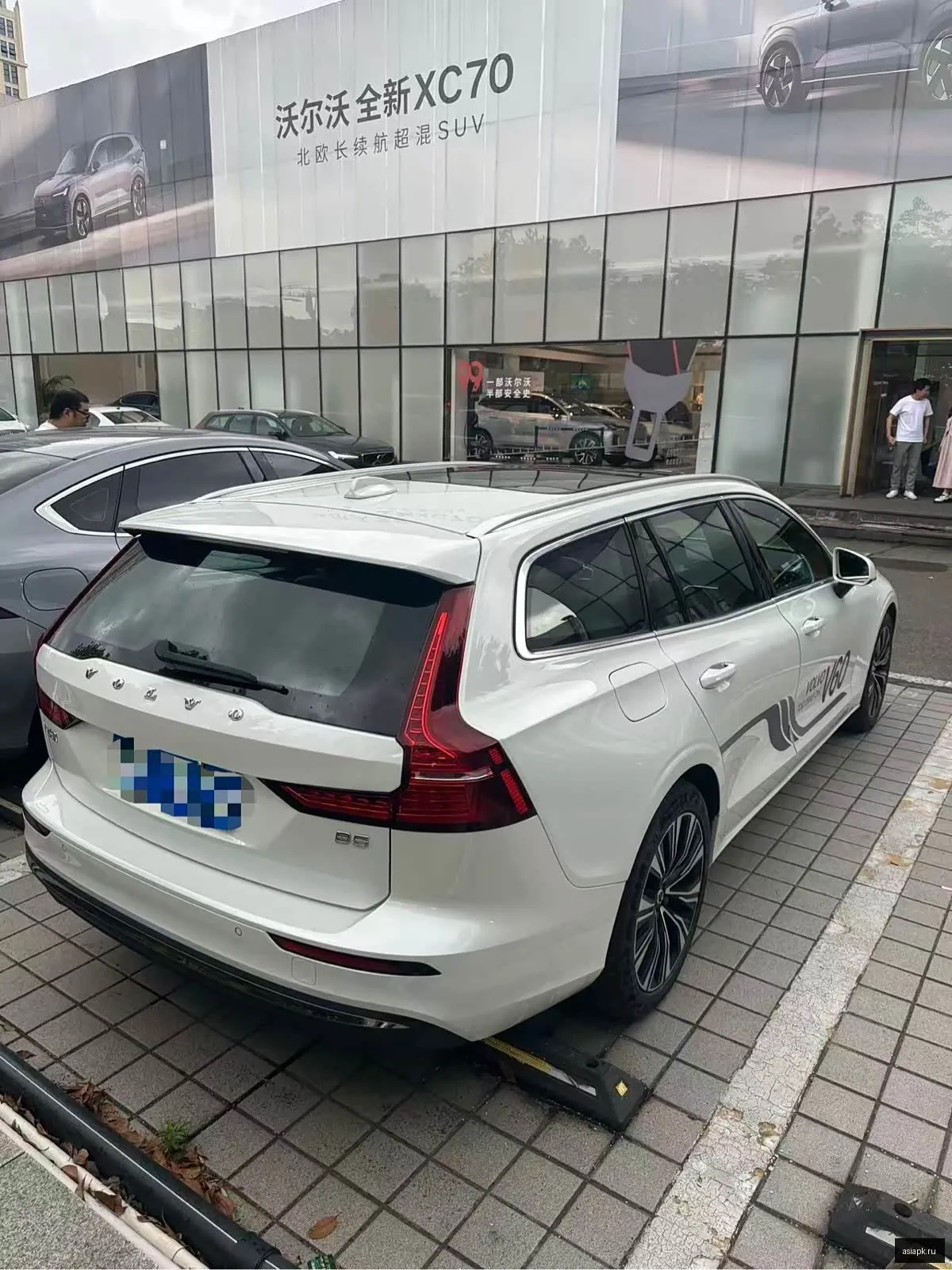 Volvo V60 6