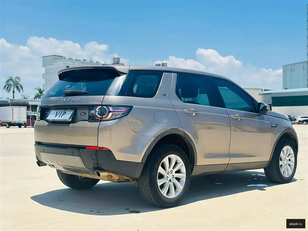 Land Rover Discovery Sport 6