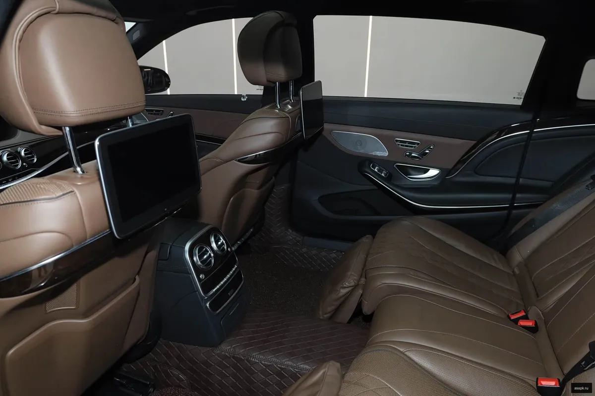 Mercedes-Benz S-Class 2
