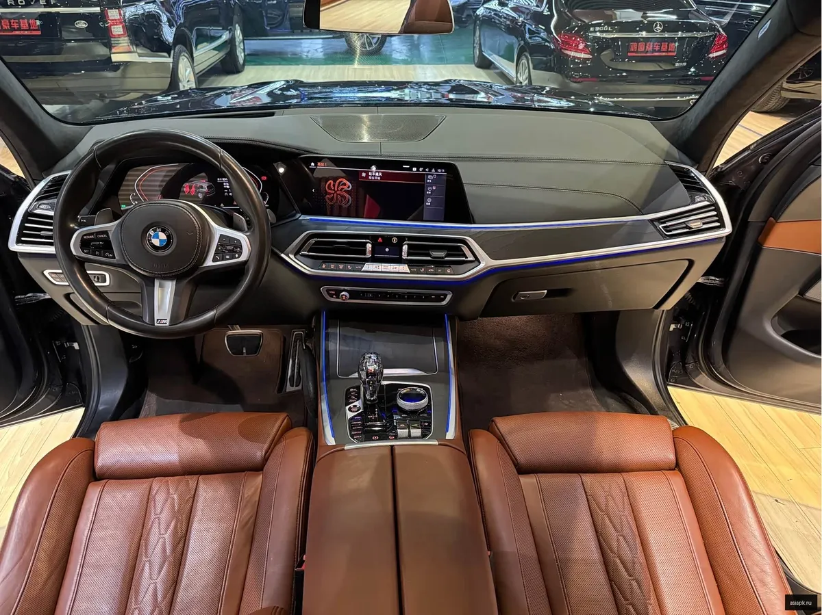 BMW X7 4