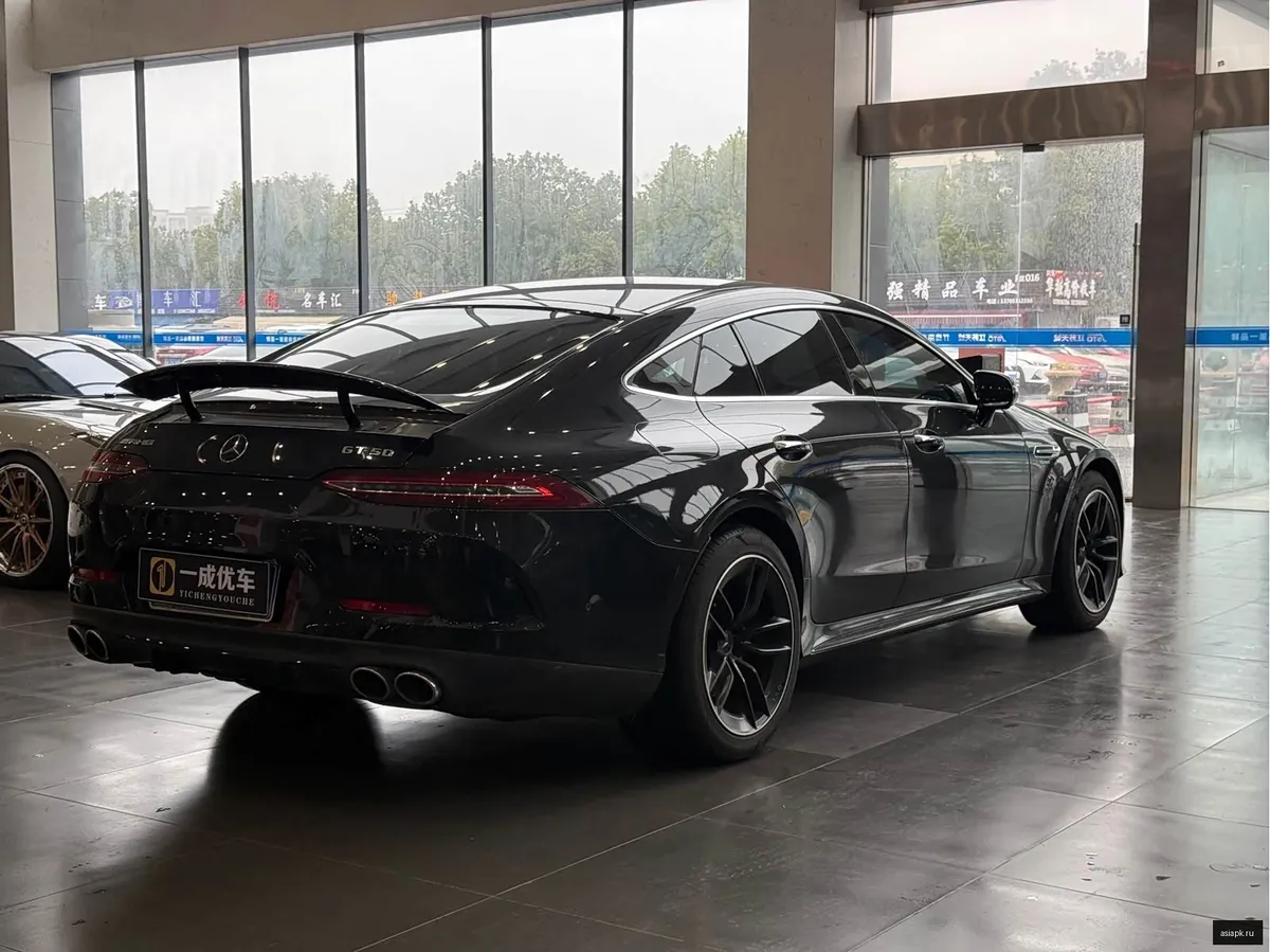 Mercedes-Benz AMG GT 6