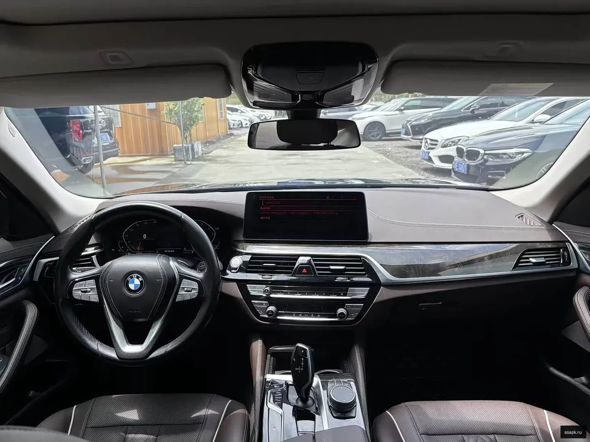 BMW 5-Series 6