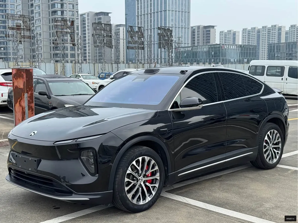 Nio EC6