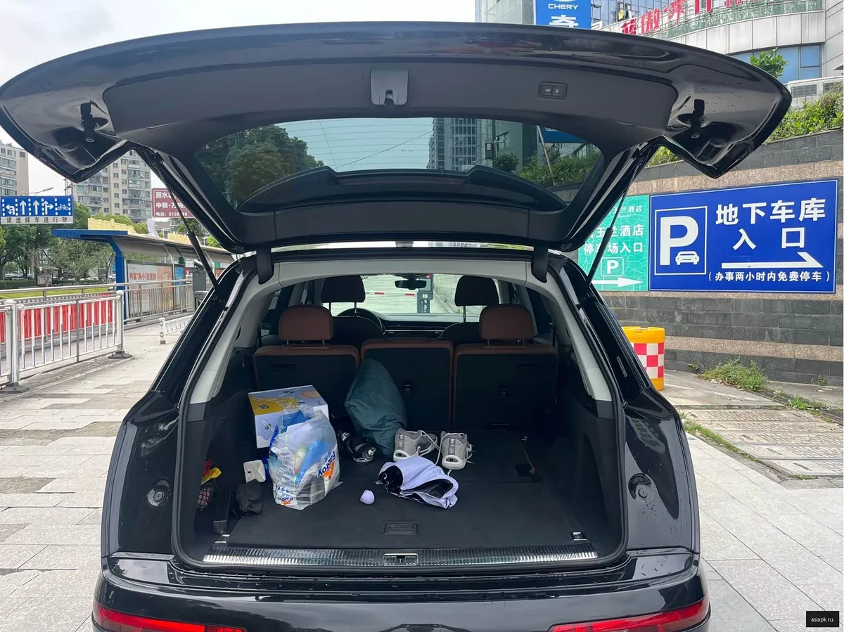 Audi Q7 5
