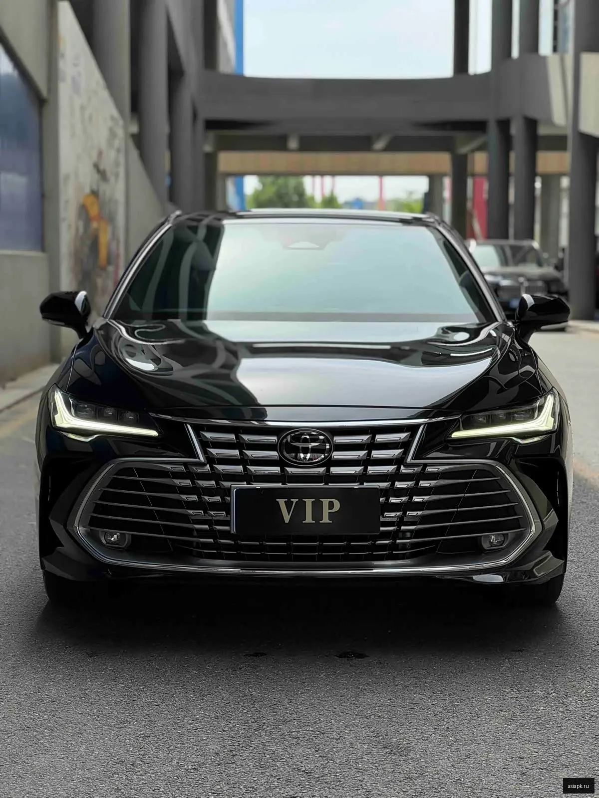 Toyota Avalon 2
