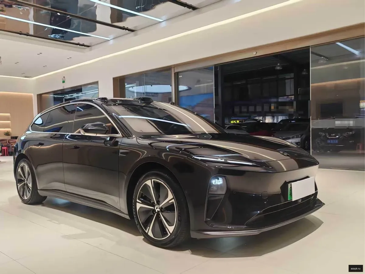 Nio ET5 3