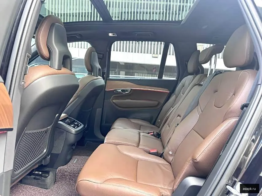 Volvo XC90 5