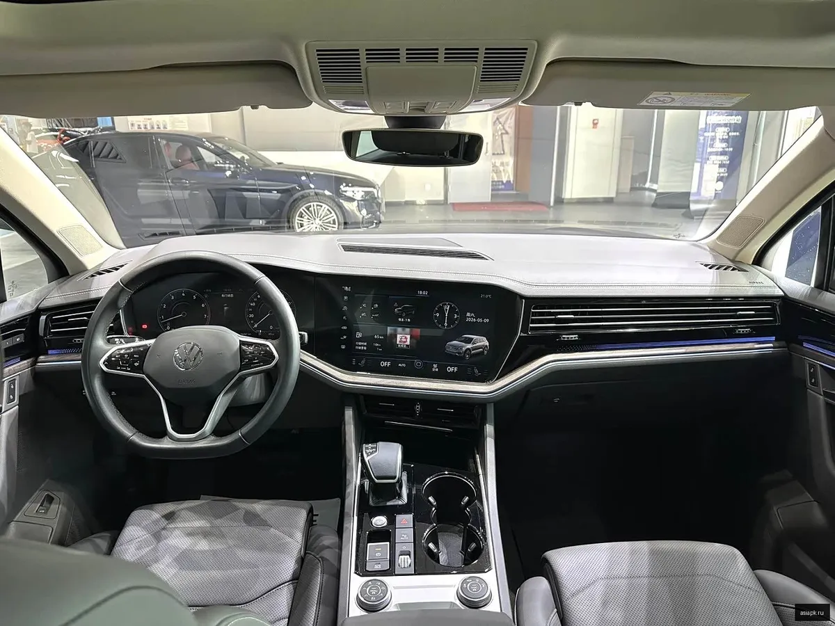 Volkswagen Touareg 6