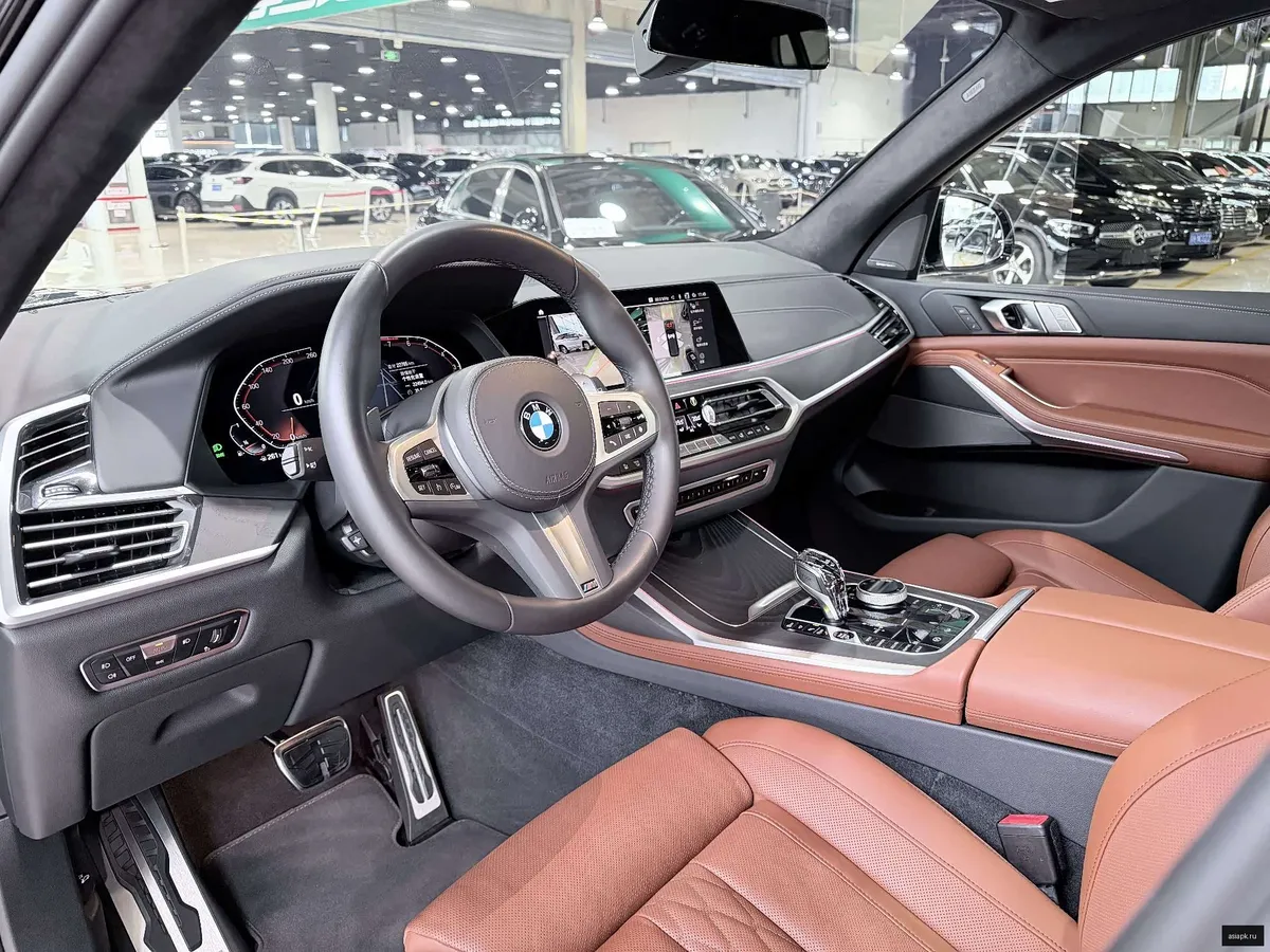 BMW X7 4