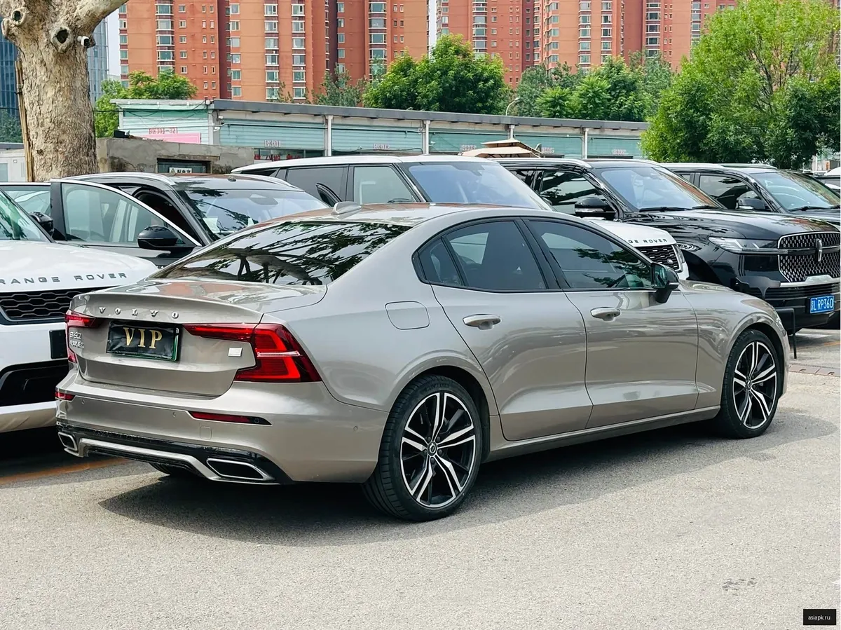 Volvo S60 4