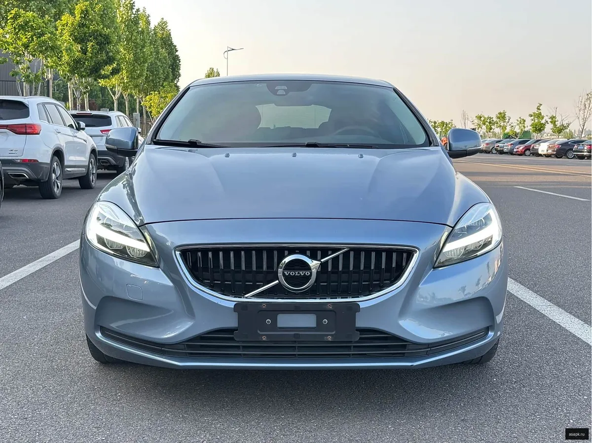 Volvo V40 2