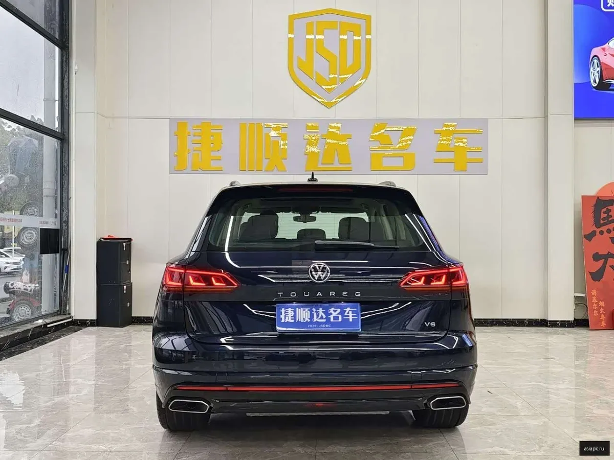 Volkswagen Touareg 4