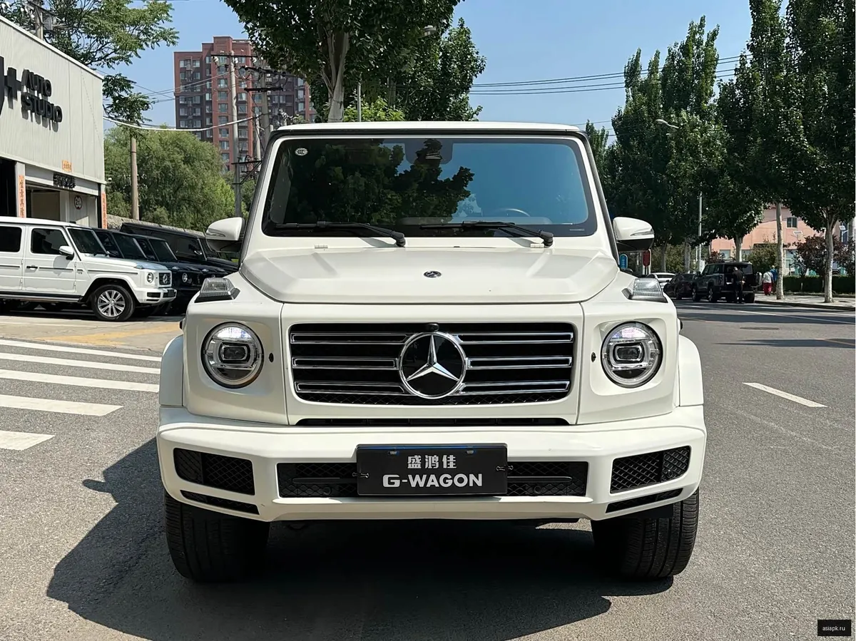 Mercedes-Benz G-Class AMG 4