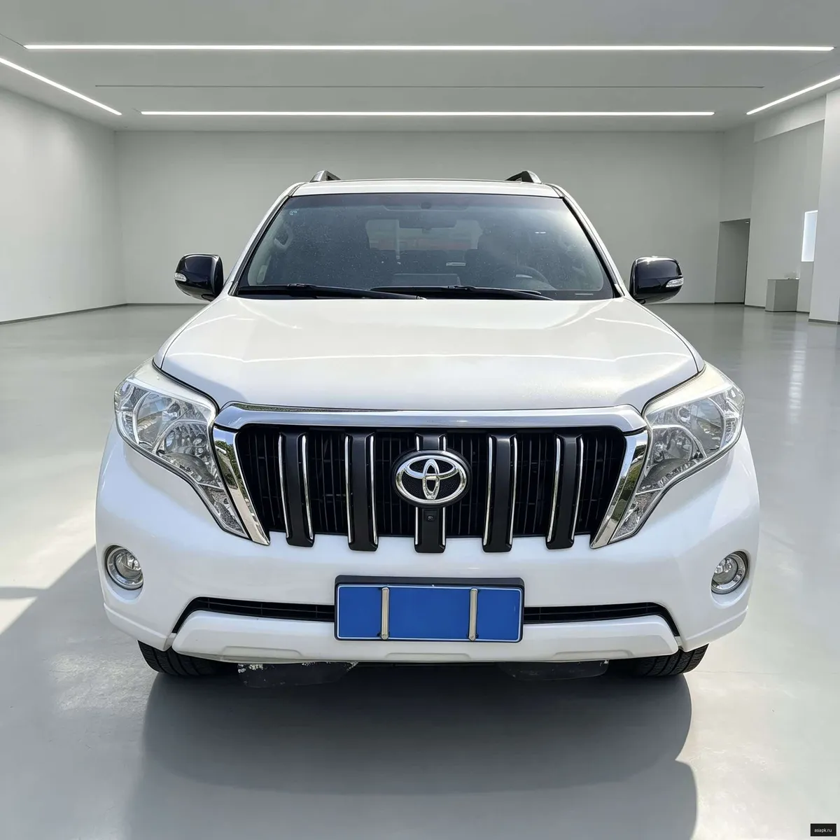 Toyota Land Cruiser Prado 2
