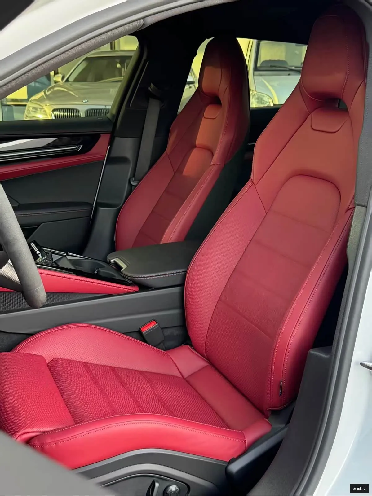 Porsche Panamera 6