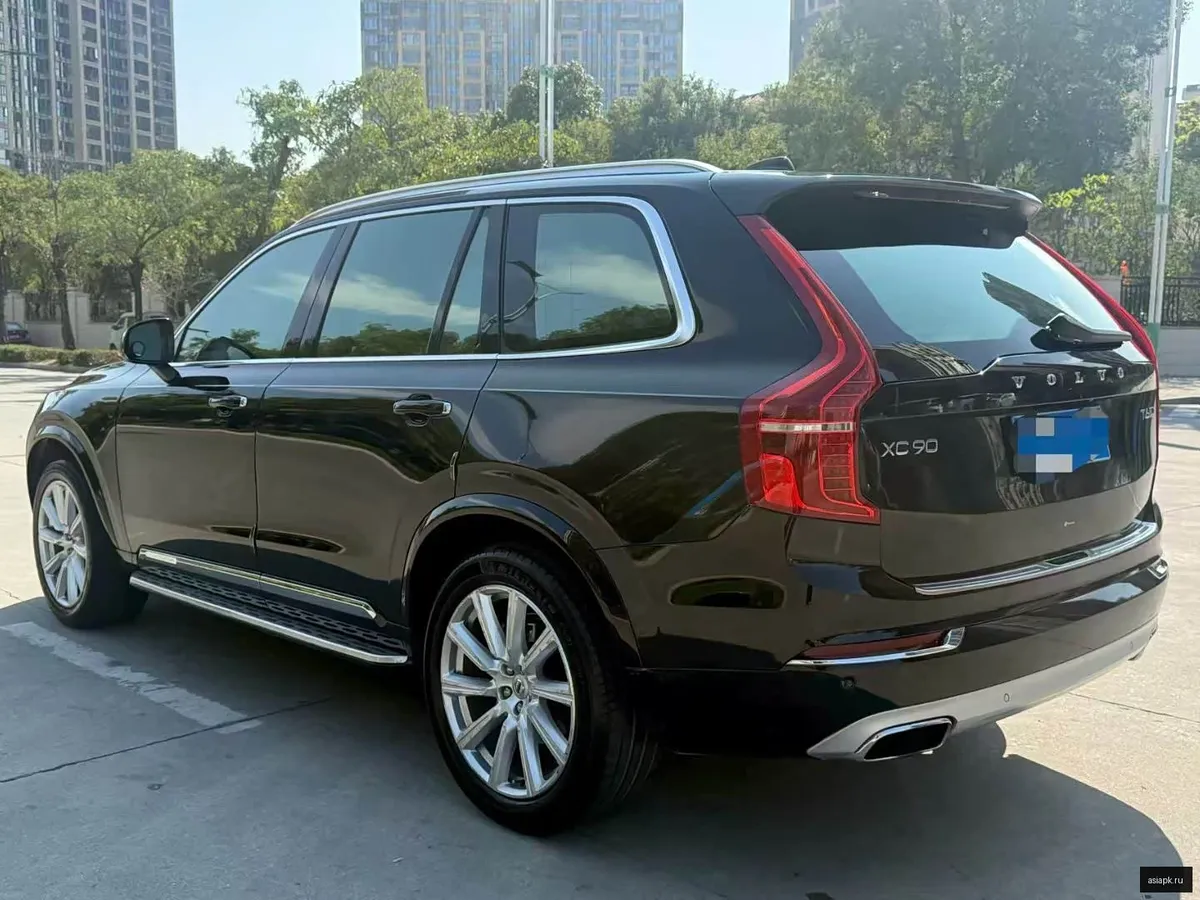 Volvo XC90 5