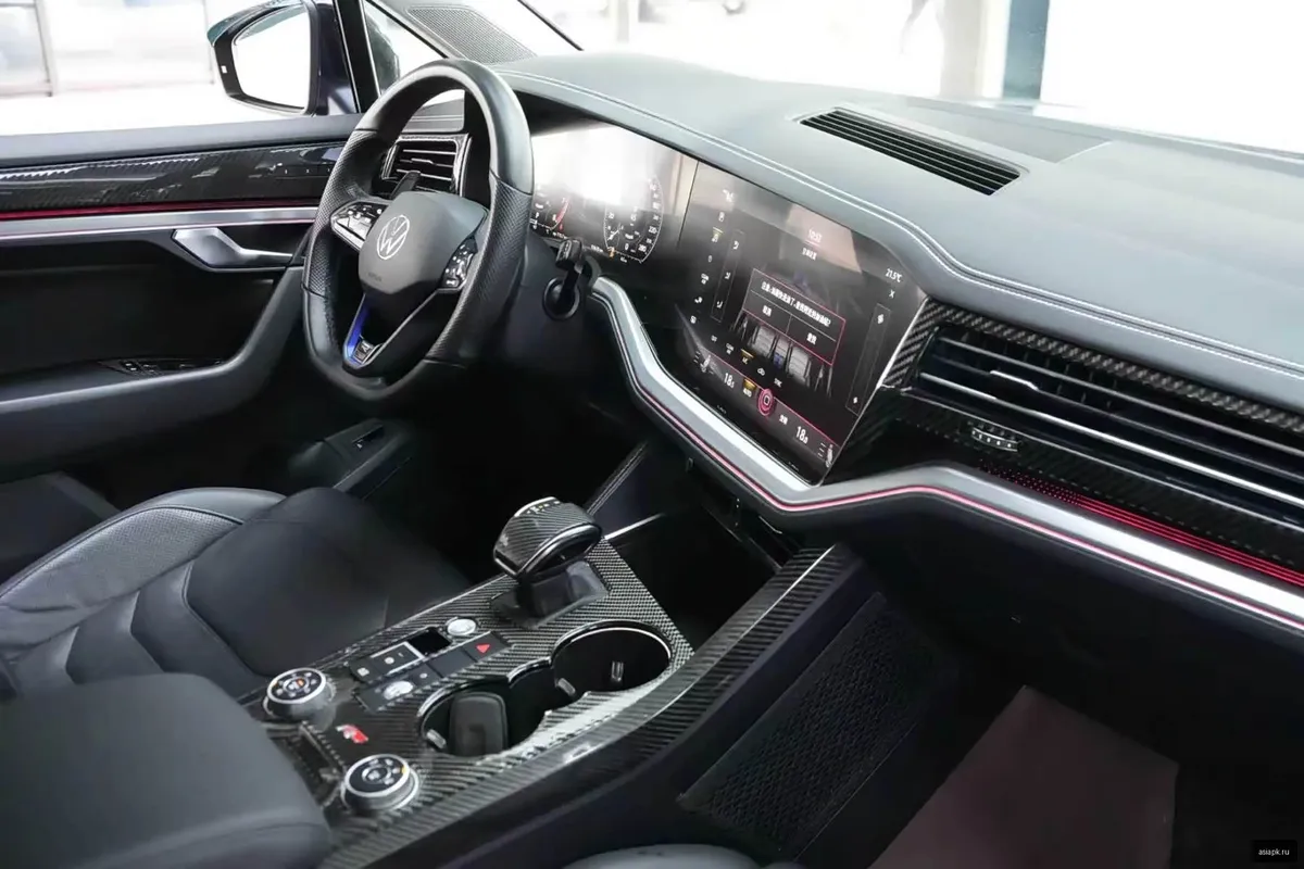 Volkswagen Touareg 6
