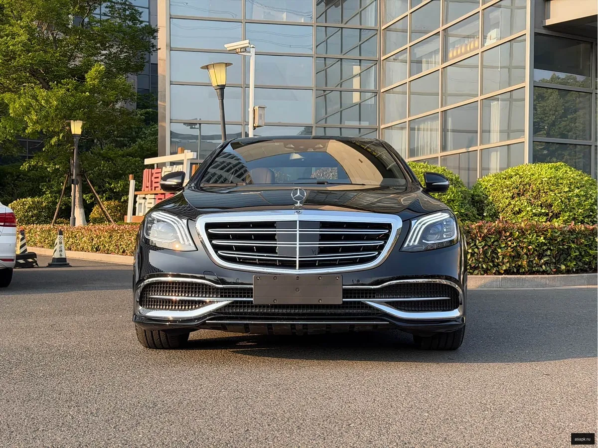 Mercedes-Benz S-Class 2