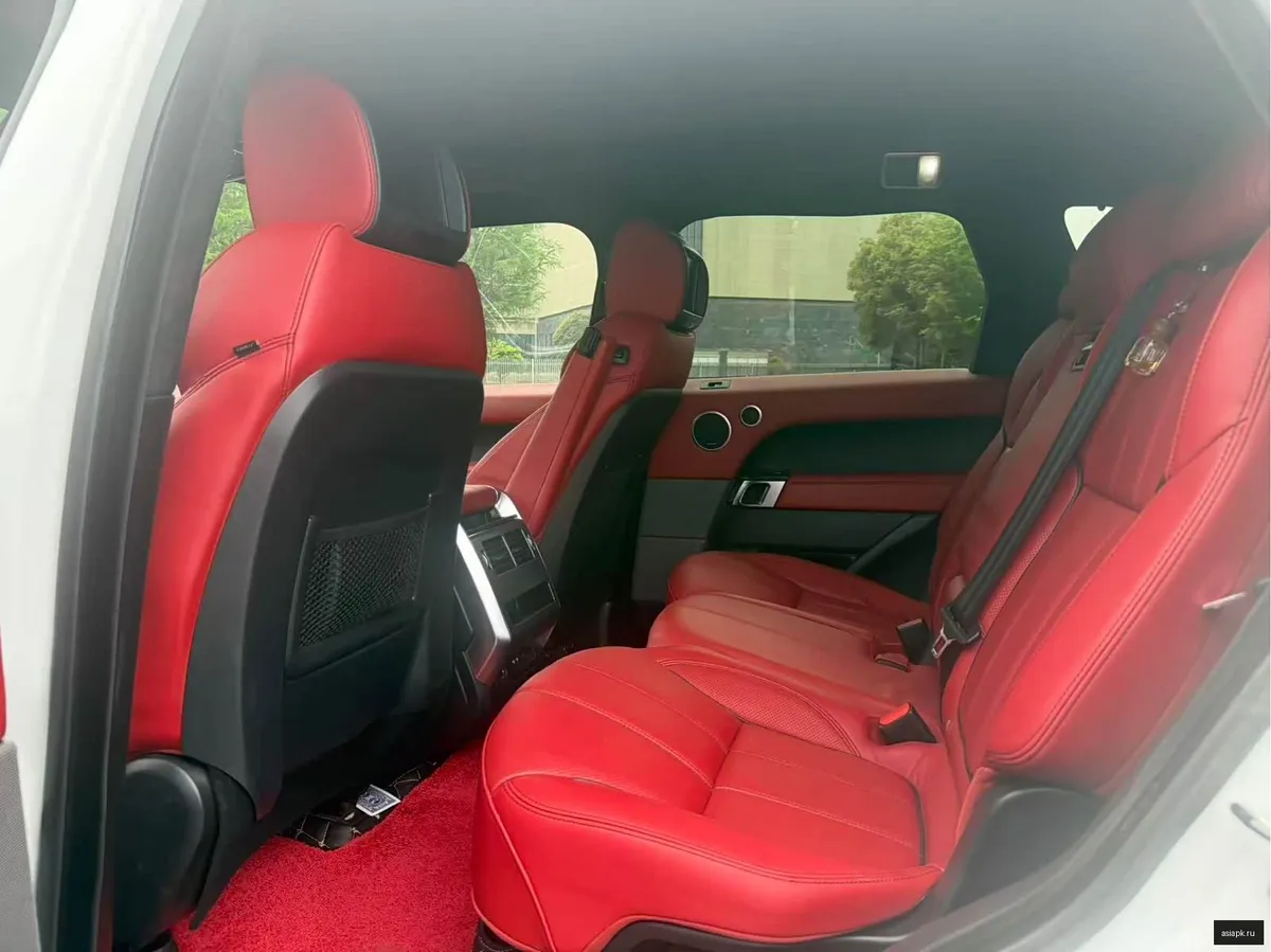 Land Rover Range Rover Sport 6