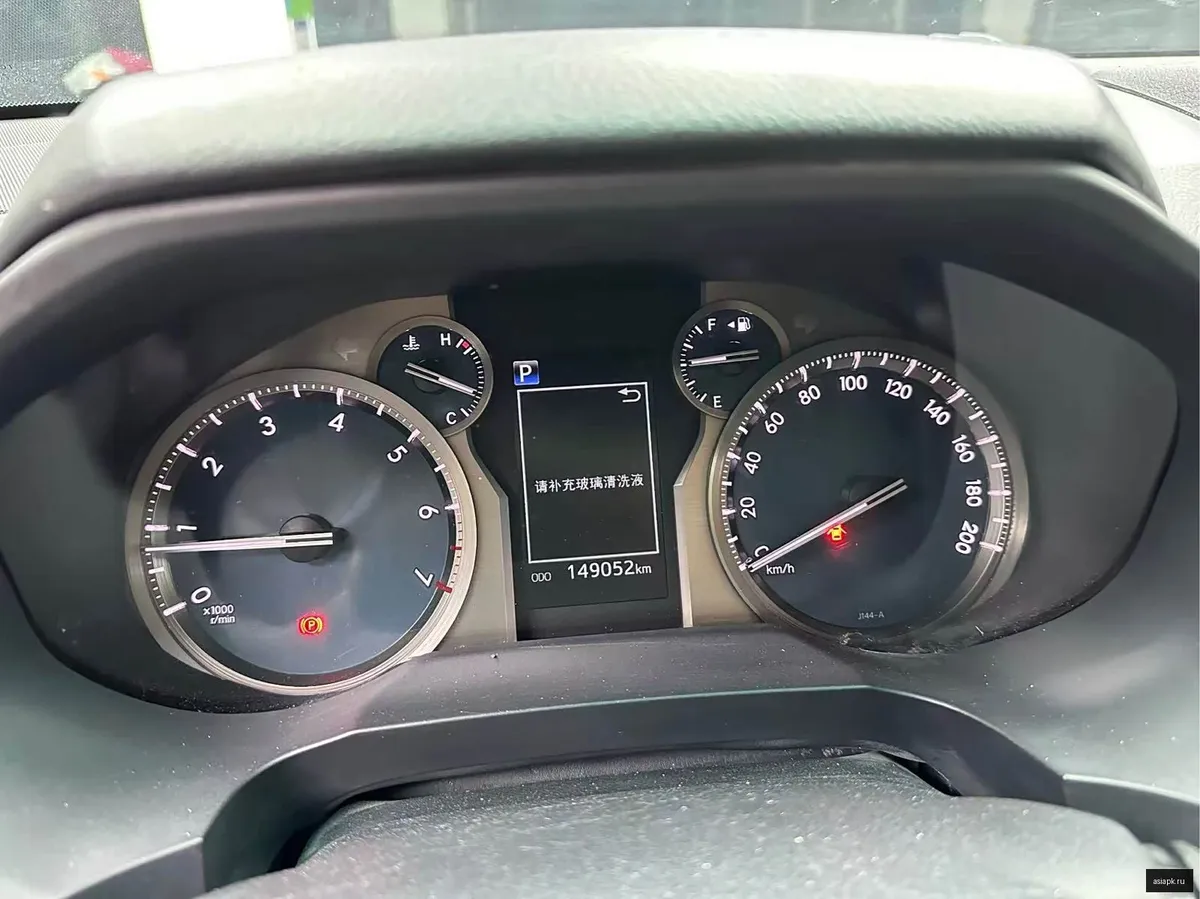 Toyota Land Cruiser Prado 5