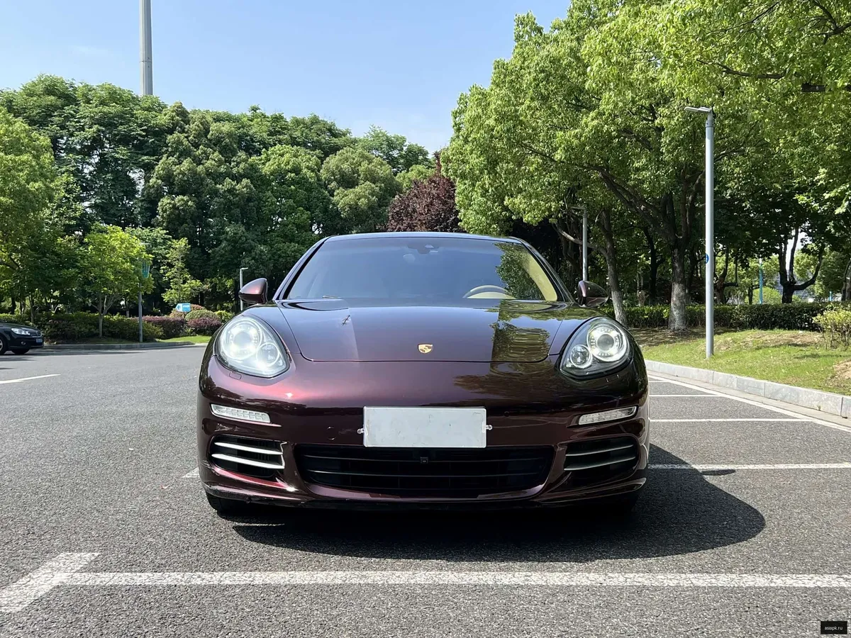 Porsche Panamera 2