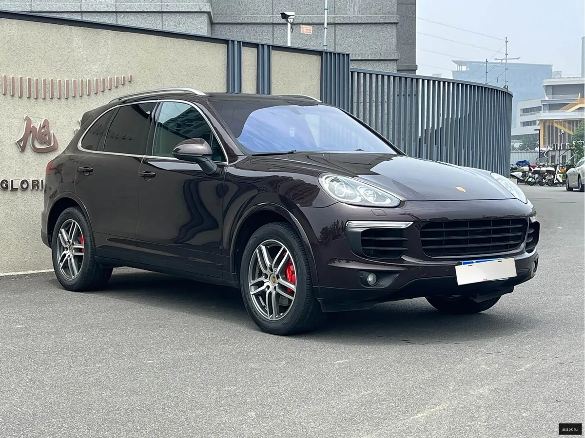 Porsche Cayenne 2