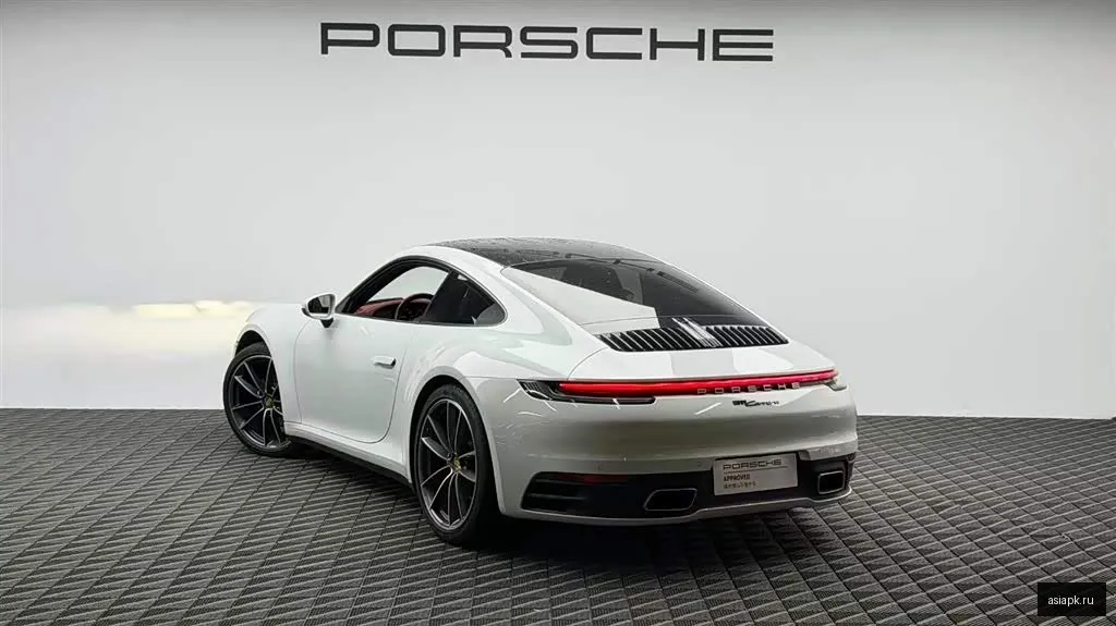 Porsche 911 6