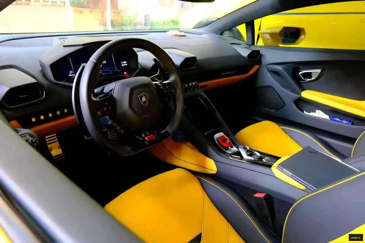 Lamborghini Huracan 4