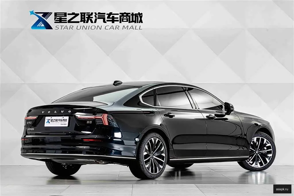 Volvo S90 6