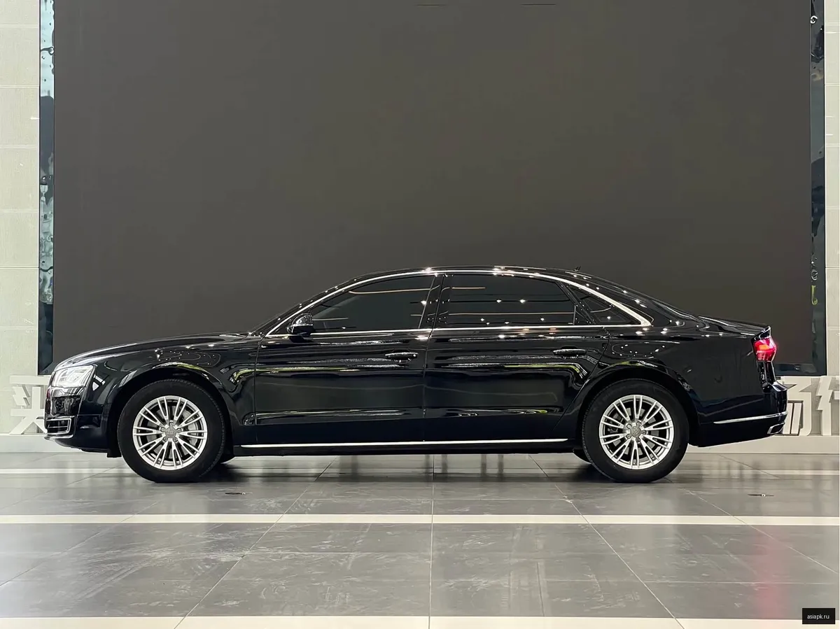 Audi A8 3