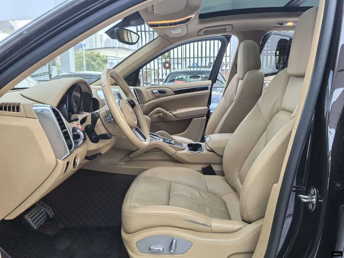 Porsche Cayenne 4