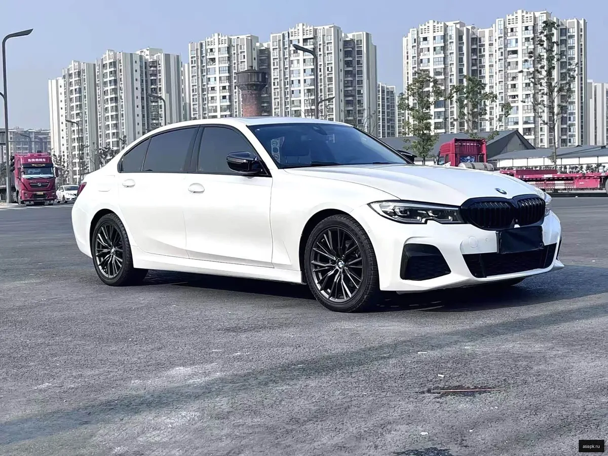 BMW 3-Series 3