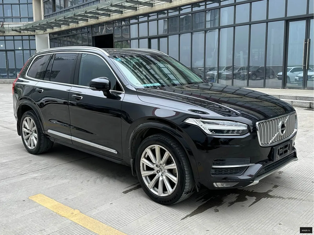 Volvo XC90 3