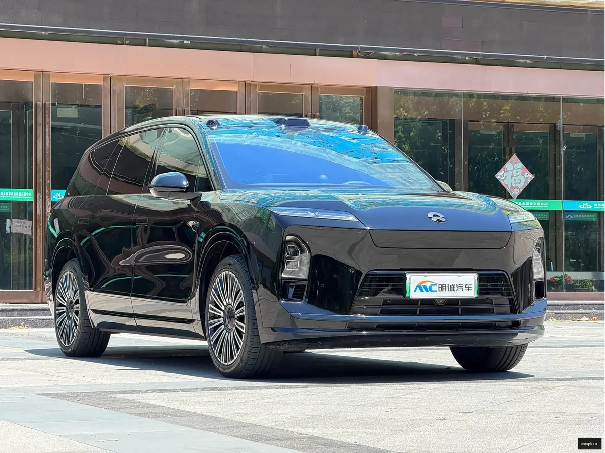 nio ES8 3
