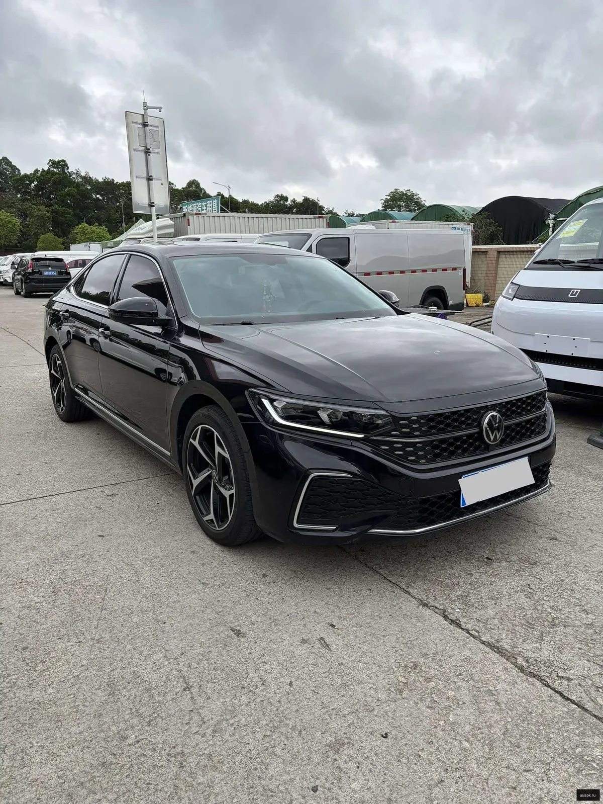 Volkswagen Passat 2