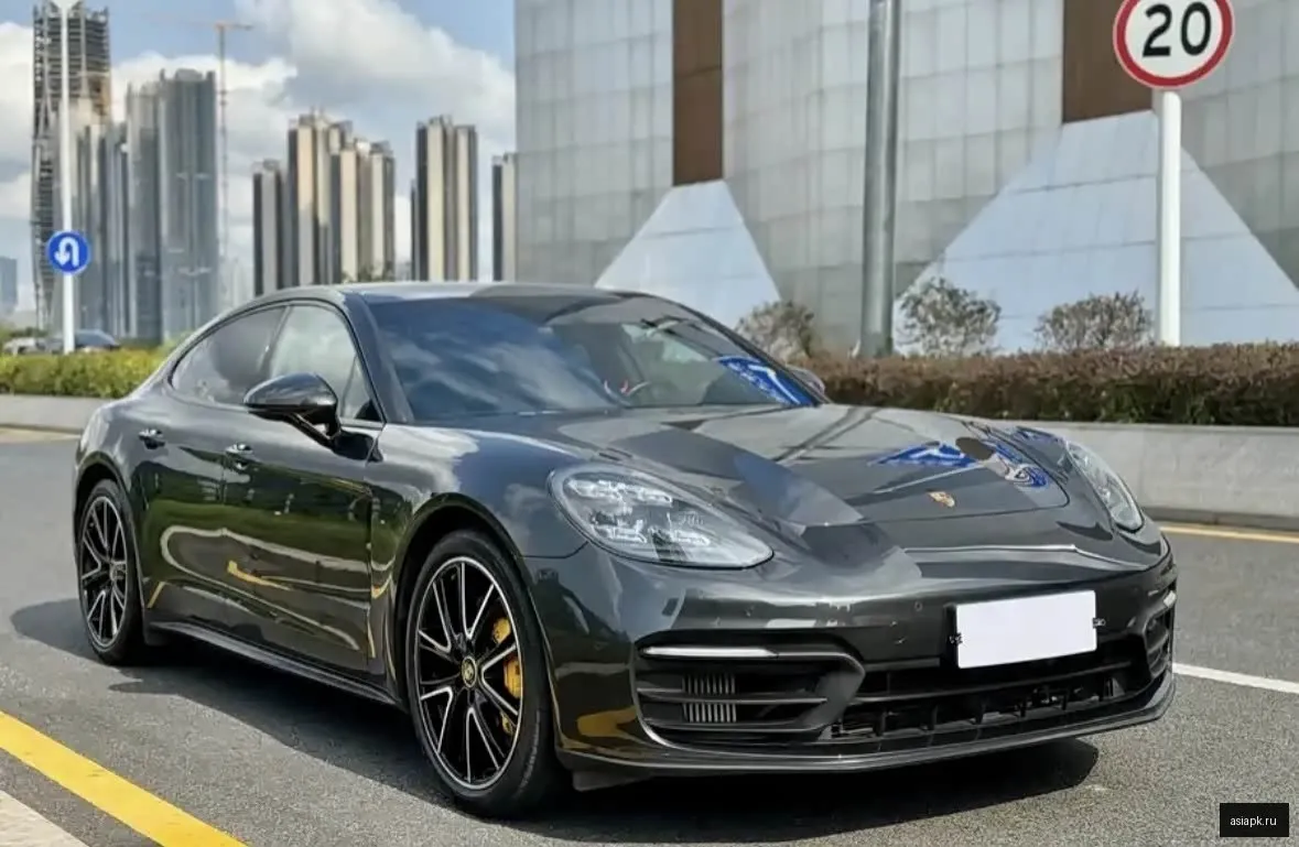 Porsche Panamera 3