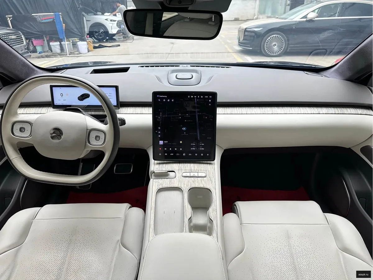 nio ET7 4