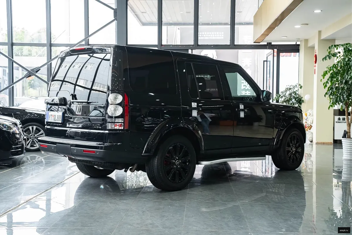 Land Rover Discovery 4