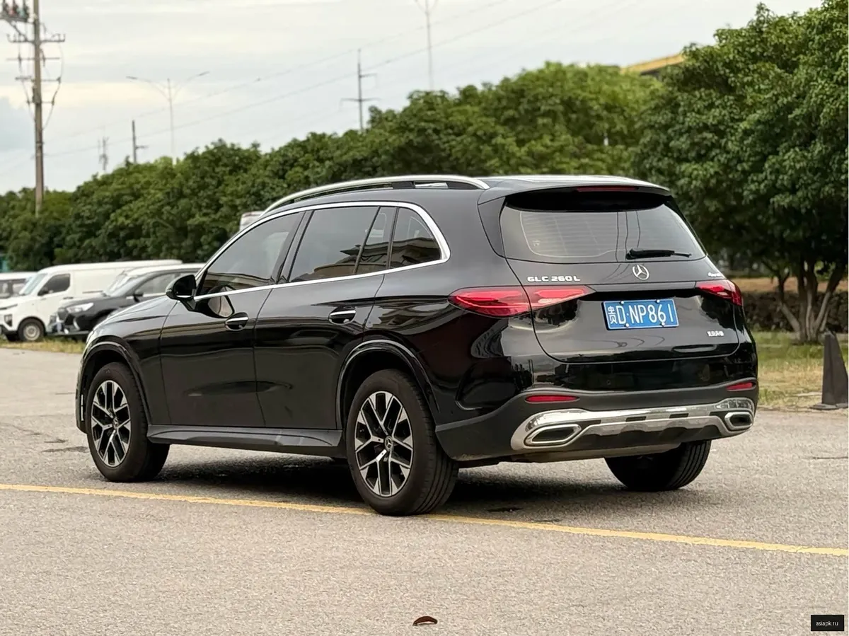 Mercedes-Benz GLC-Class AMG 4