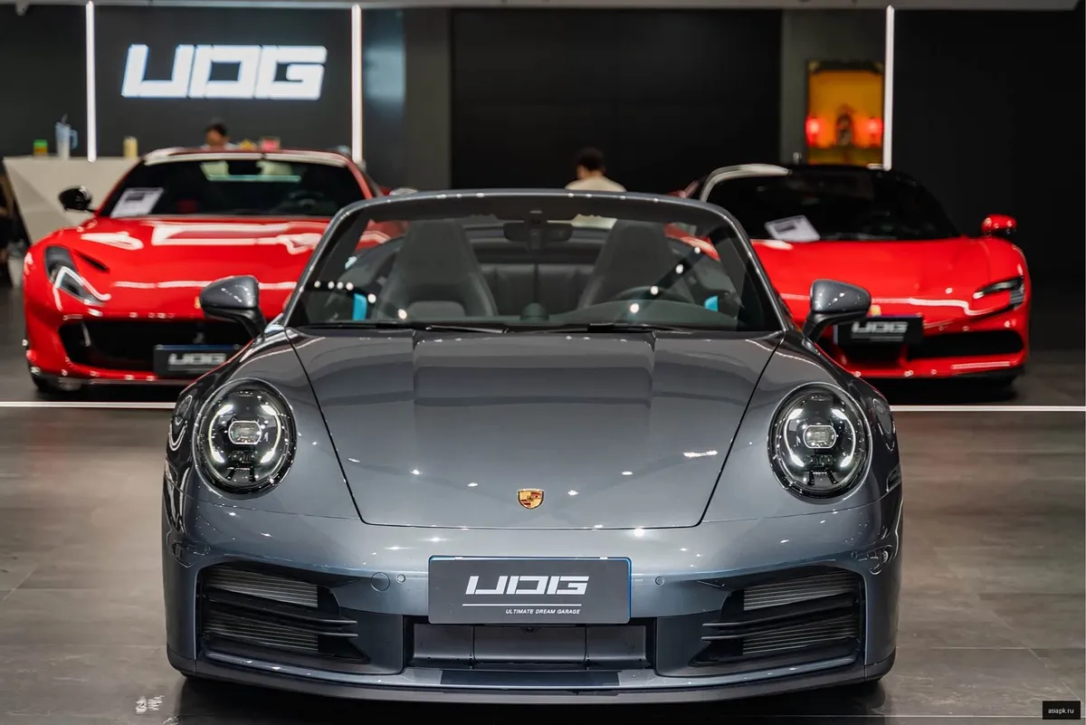 Porsche 911 2