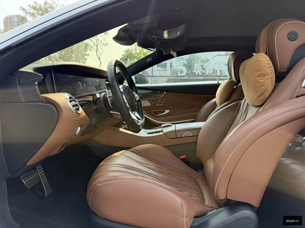 Mercedes-Benz S-Class 5