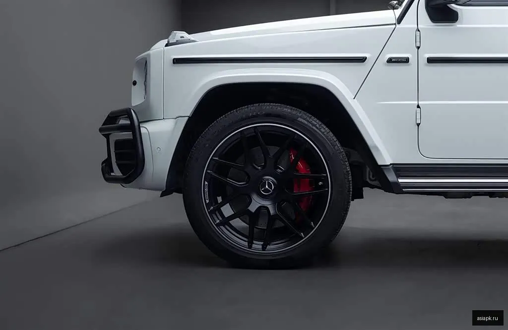 Mercedes-Benz G-Class 5