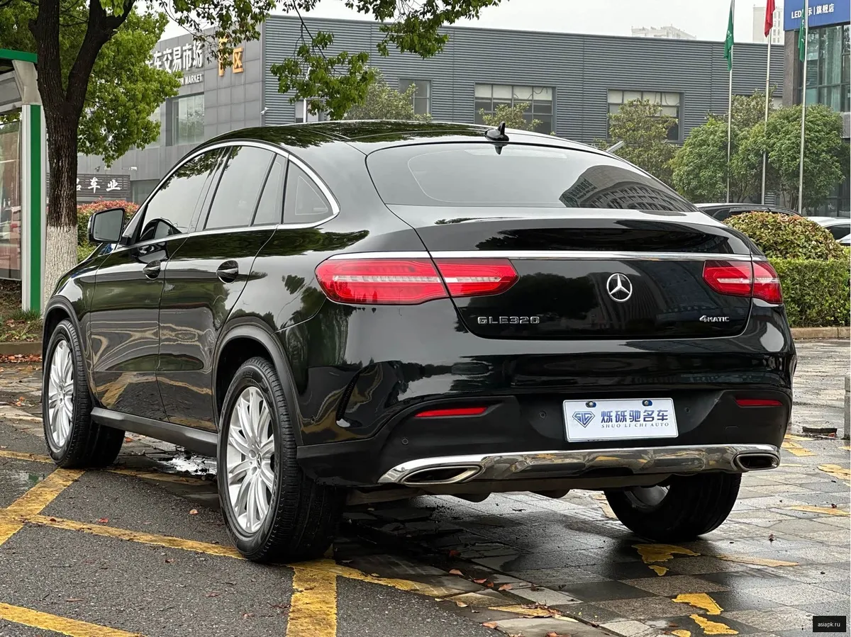 Mercedes-Benz GLE Coupe 6