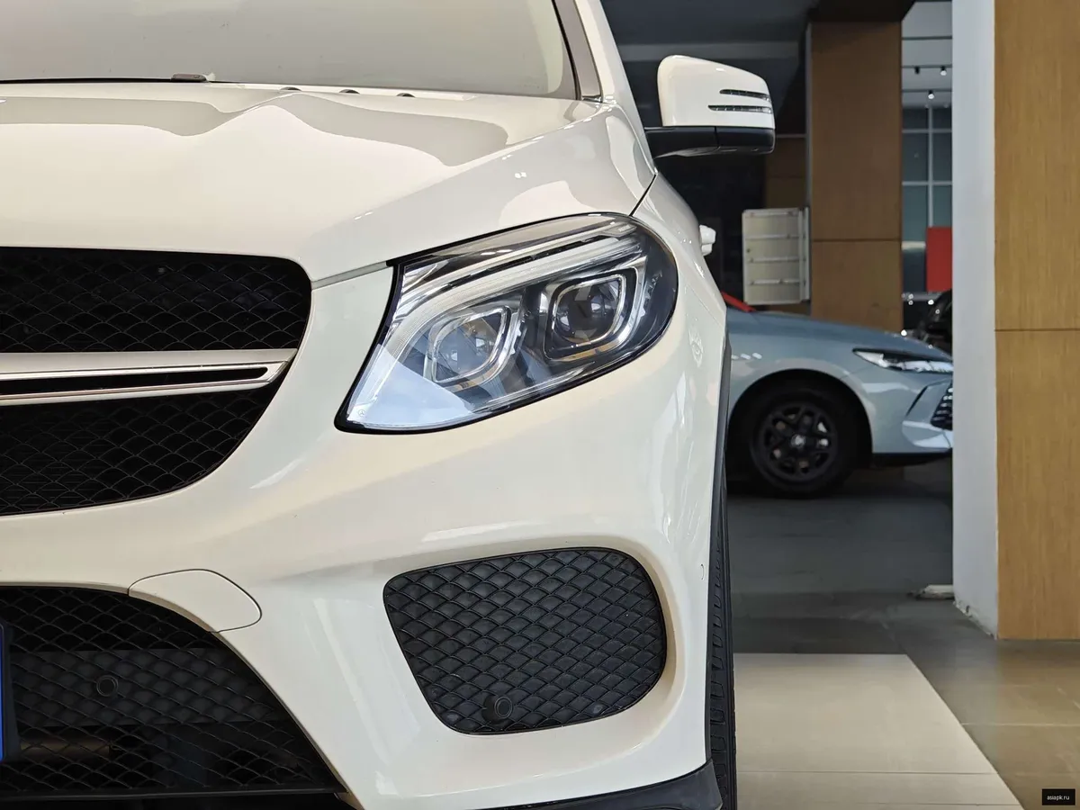 Mercedes-Benz GLE Coupe 2