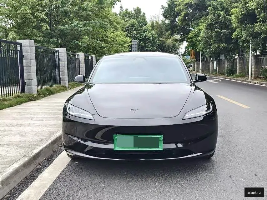 tesla Model Y 2