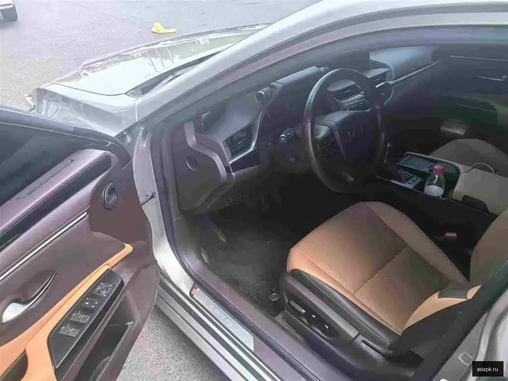 Lexus ES250 5