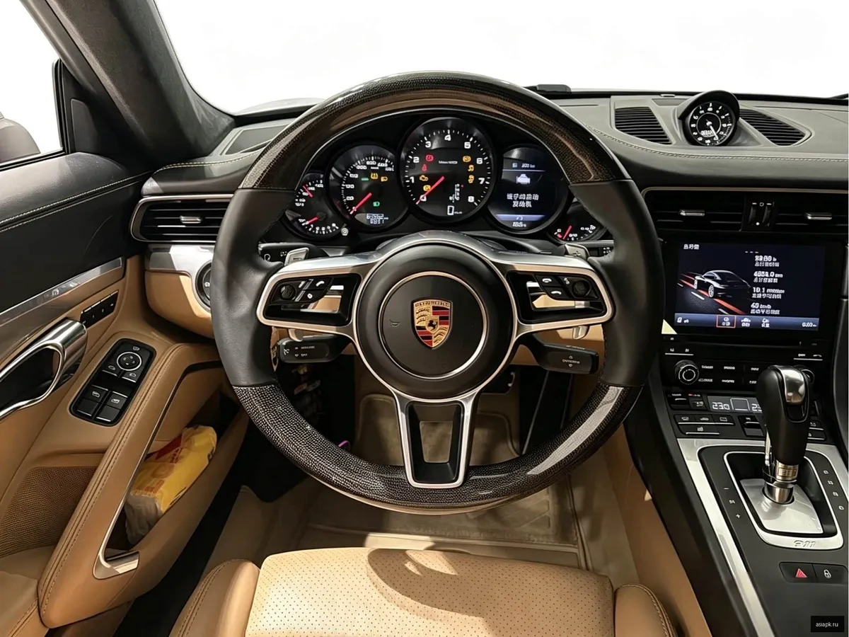 Porsche 911 4